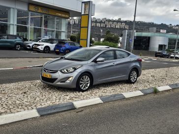 יונדאי I35
