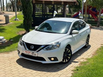 ניסאן סנטרה