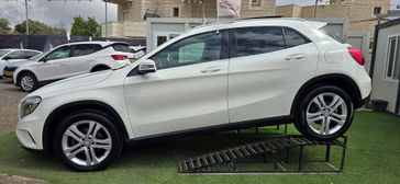מרצדס GLA קלאס