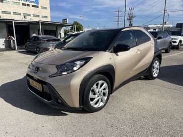 טויוטה אייגו