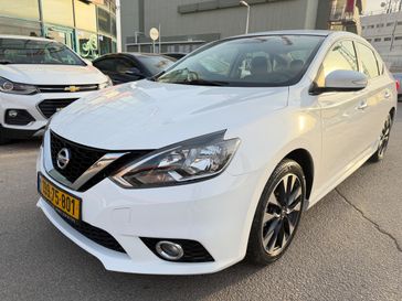 ניסאן סנטרה