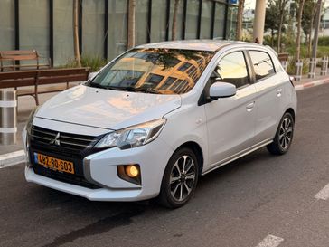 מיצובישי ספייס סטאר