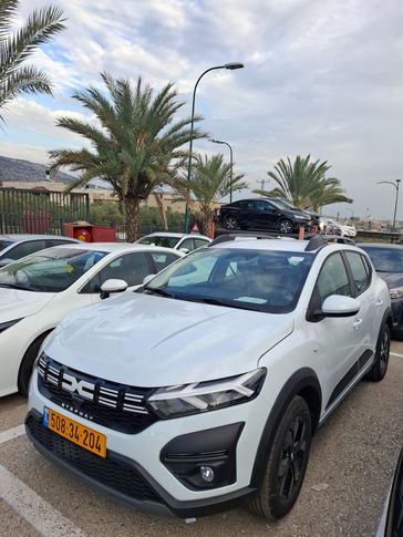 דאציה סנדרו