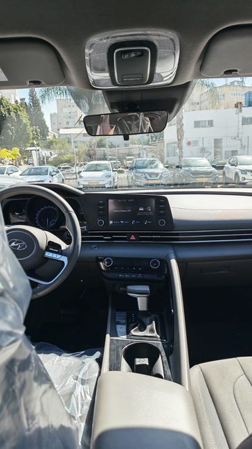 יונדאי אלנטרה