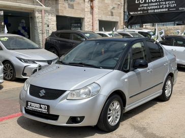 סוזוקי SX4