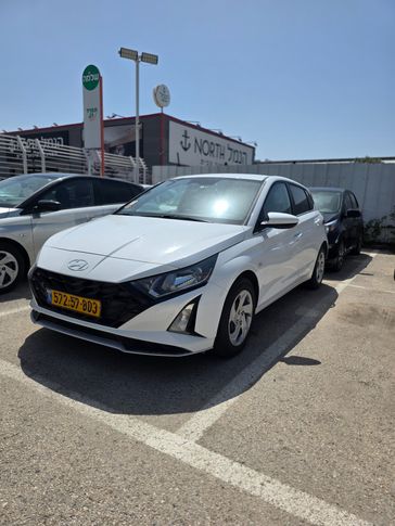 יונדאי I20