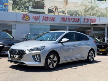 יונדאי איוניק