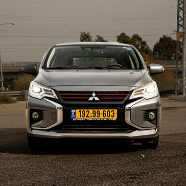 מיצובישי ספייס סטאר