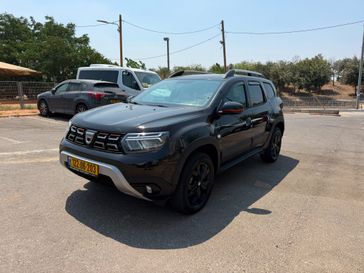 דאצ'יה DUSTER