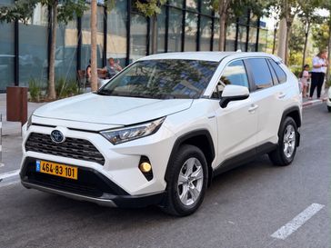 טויוטה RAV4