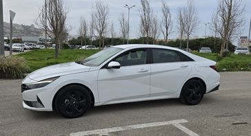 יונדאי אלנטרה