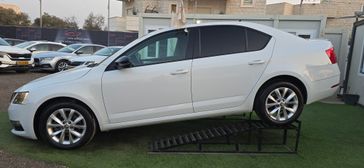 סקודה אוקטביה