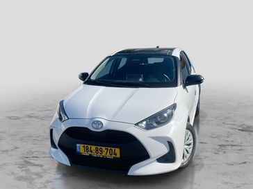 טויוטה יאריס