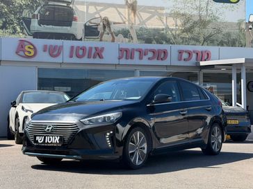 יונדאי איוניק
